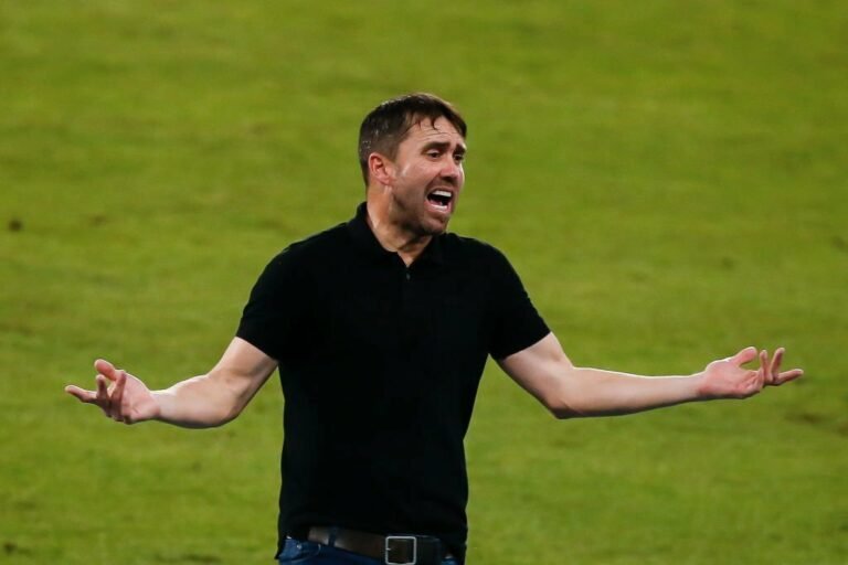 Atlético-MG descarta saída de Coudet após derrota