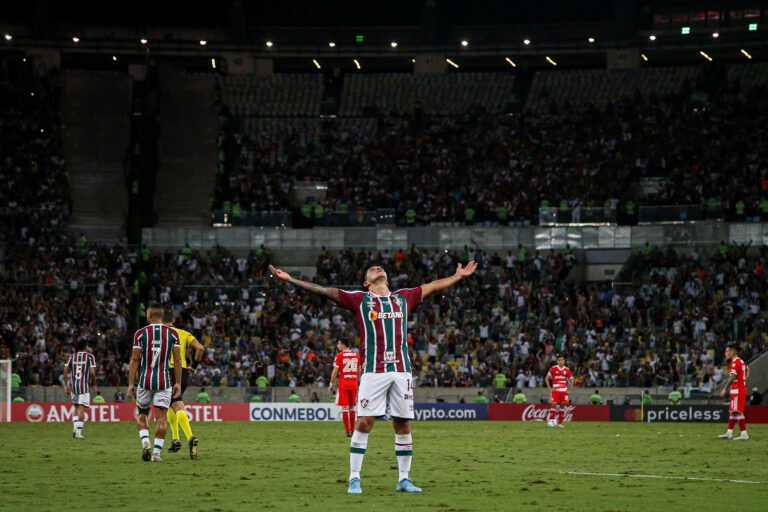 Demichelis, técnico do River Plate, exalta o Fluminense: ‘É o melhor time do Brasil’