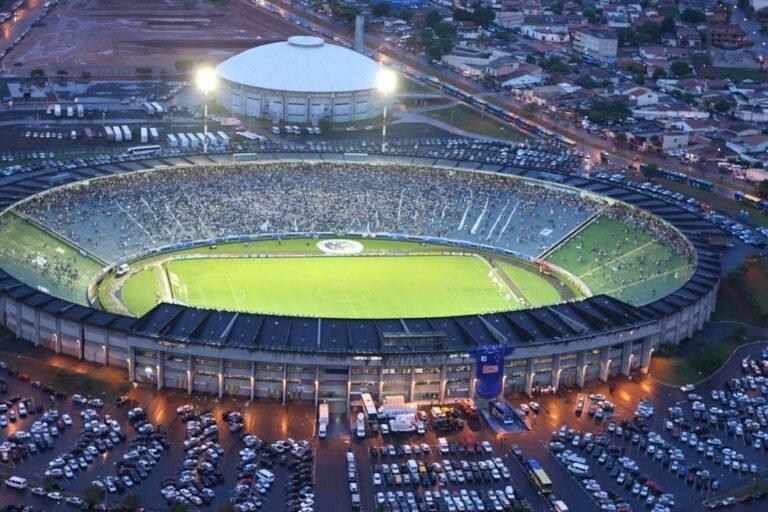 Cruzeiro adianta detalhes e clássico contra o Atlético-MG será em Uberlândia