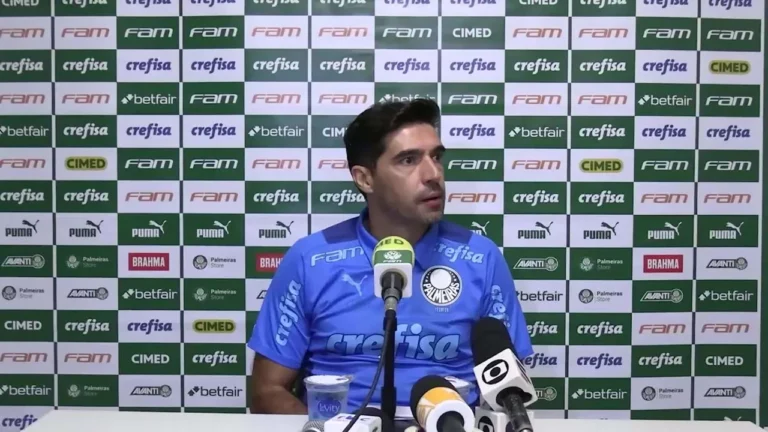 Abel Ferreira, técnico do Palmeiras elogia Botafogo: “Melhor equipe”