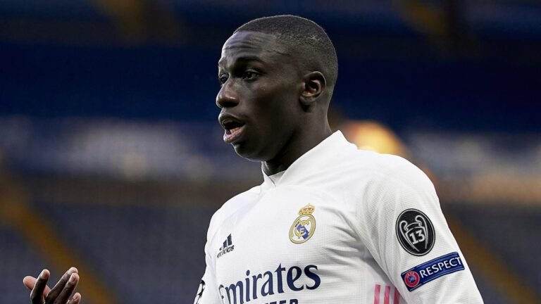 Sem espaço no Real Madrid, Mendy é oferecido para Arsenal e Tottenham