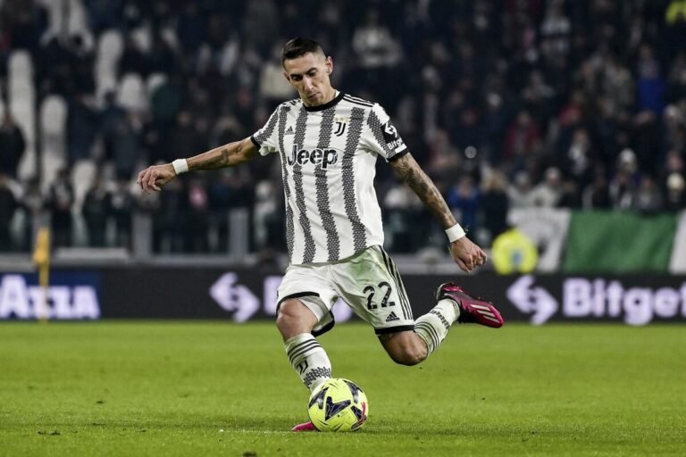 Di Maria quer jogar no Barcelona; futebol sul-americano também é opção