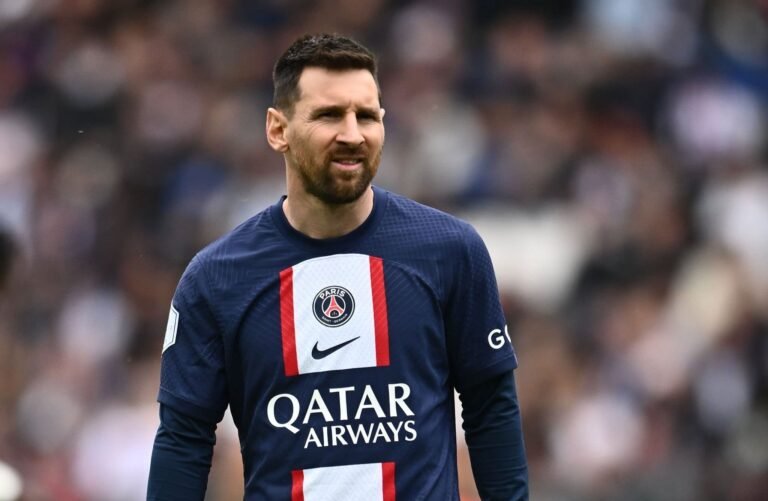 Messi pode rescindir com PSG nos próximos dias
