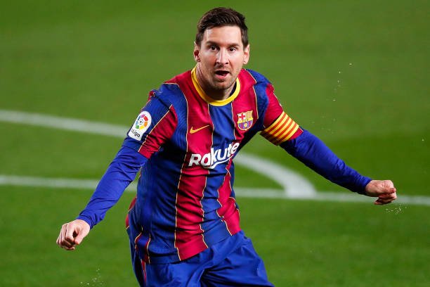 Com saídas de Busquets e Jordi Alba, Barcelona quer Lionel Messi como capitão