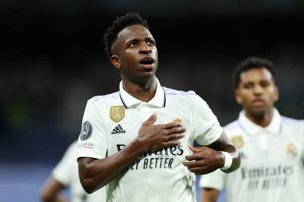 Manchester United monitora de perto situação de Vinícius Júnior no Real Madrid