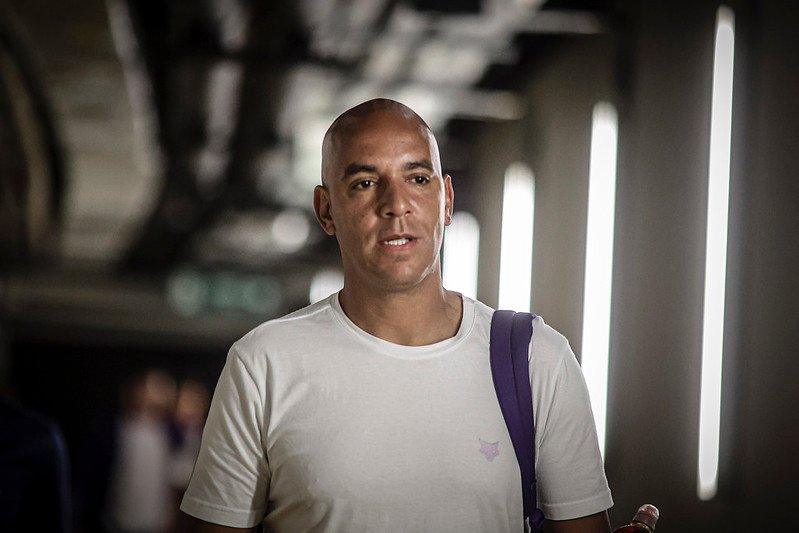 Após eliminação para o Grêmio, Pepa projeta clássico contra o Atlético como decisão