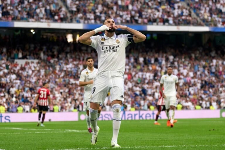The Last Dance: Benzema marca seu último gol pelo Real Madrid e sai ovacionado