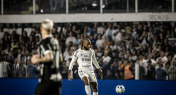 “Temos que trabalhar com os pés no chão”, afirma Messias após vitória contra o Palmeiras