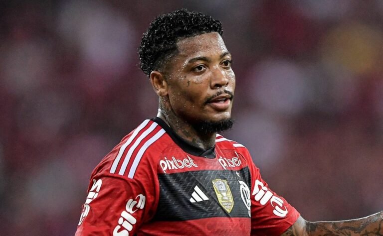 Marinho se pronuncia após saída do Flamengo e comenta sobre afastamento