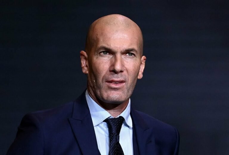 Zidane recusa nova investida do PSG, afirma jornal parisiense
