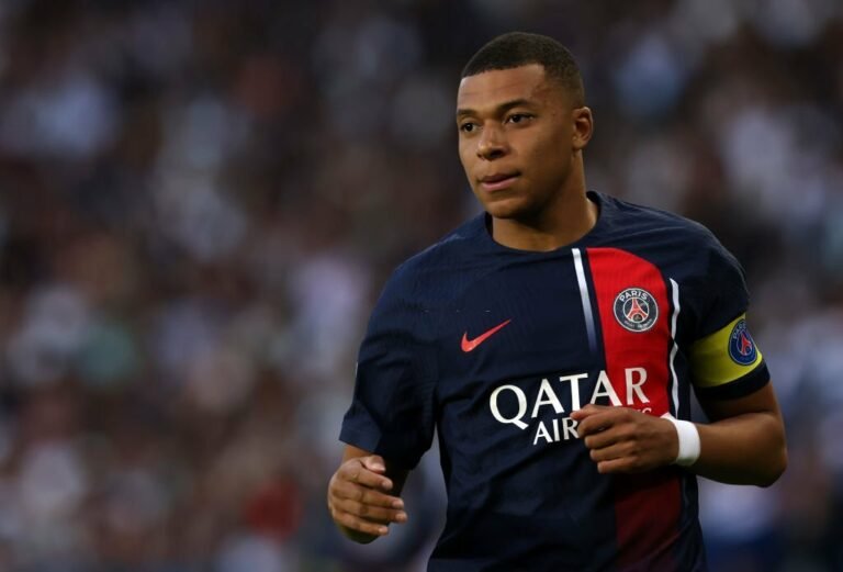 Emir do Catar liga para Florentino Pérez e define valores para vender Mbappé ao Real Madrid