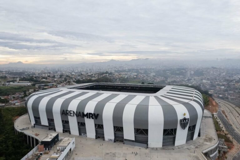 Torcida do Atlético-MG esgota carga para Jogo das Lendas em 40 minutos