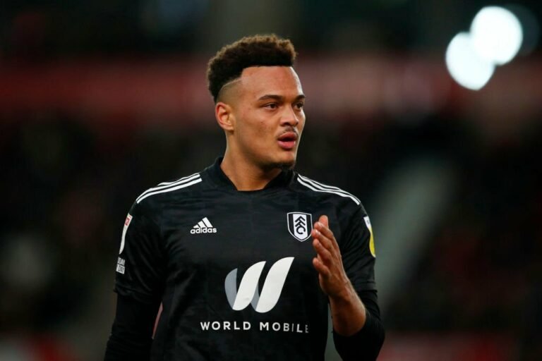 Atlético-MG planeja fazer uma oferta pelo atacante Rodrigo Muniz, do Fulham