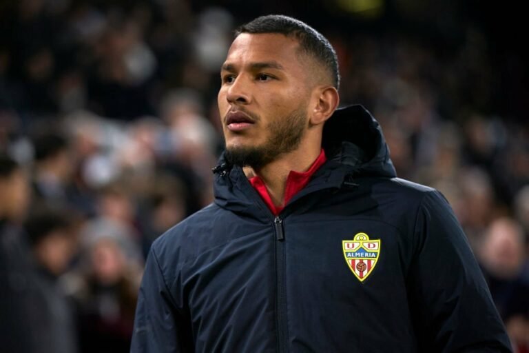 Com Coudet, Atlético-MG cogitou contratação de Luis Suárez, do Almeria