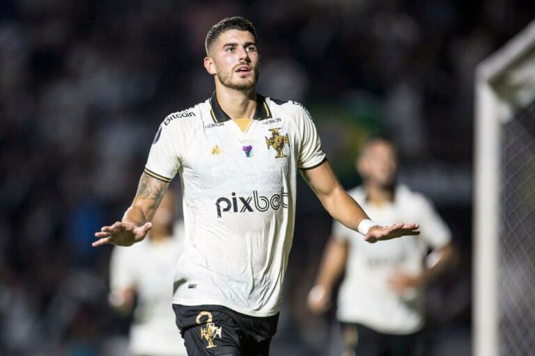 Com sondagens do Oriente Médio, Vasco não descarta negociar Pedro Raul