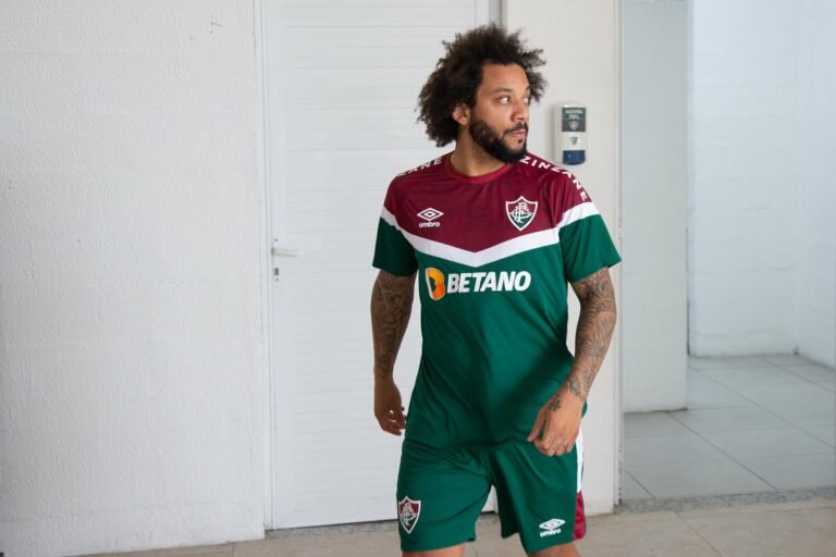 Marcelo está fora do Fla-Flu pelas oitavas de final da Copa do Brasil