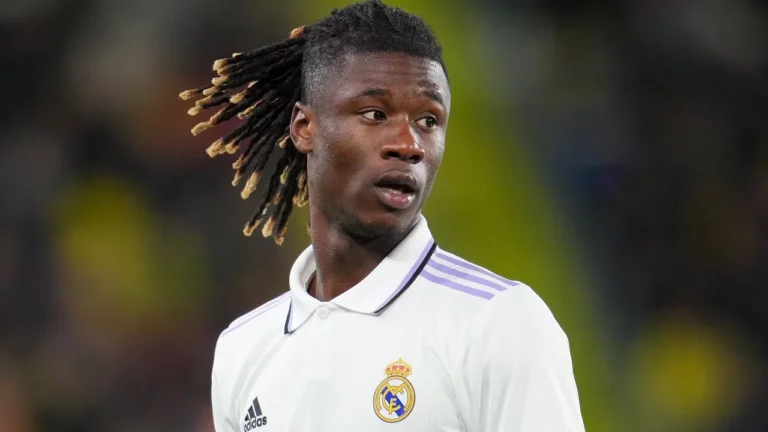 Real Madrid projeta utilizar Camavinga em sua posição de origem na próxima temporada