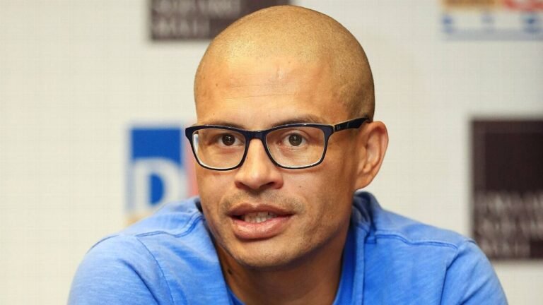 Alex fará estágio com Pepa no Cruzeiro