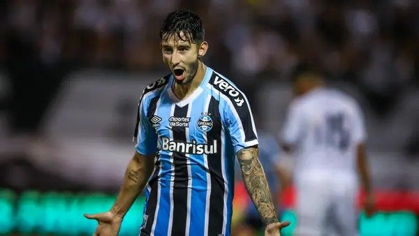 Clube espanhol prepara oferta por Villasanti, do Grêmio