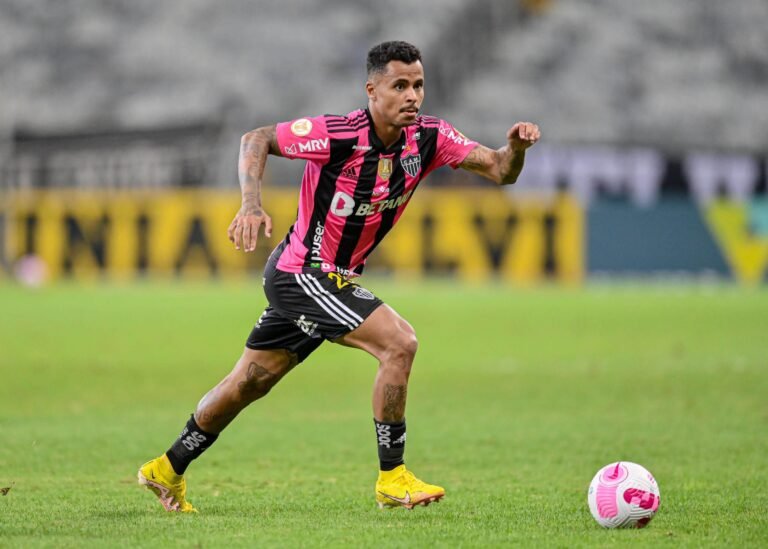 Flamengo não desiste de Allan, do Atlético-MG, e aposta em desejo do volante para insistir na negociação