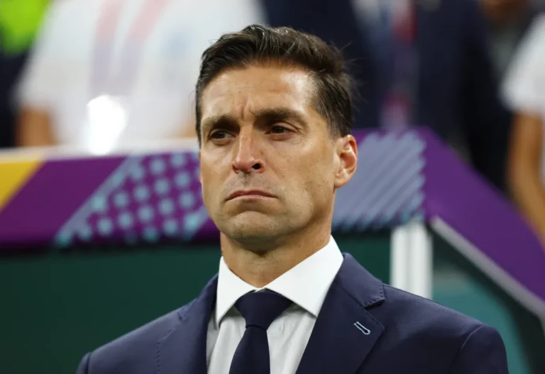 Ex-treinador da Seleção do Uruguai, Diego Alonso é oferecido ao Atlético-MG