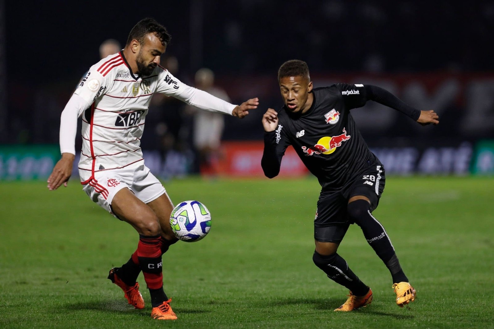 Flamengo atinge marcas negativas em derrota para o Bragantino