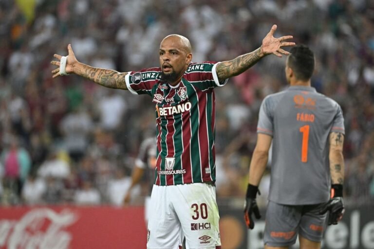 Felipe Melo se surpreende com vaias após classificação do Fluminense: “Não tem lógica”