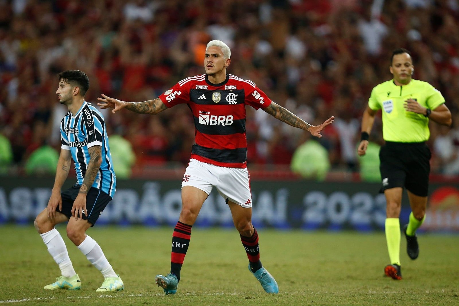 Freguesia? Flamengo aumenta sequência positiva contra o Grêmio