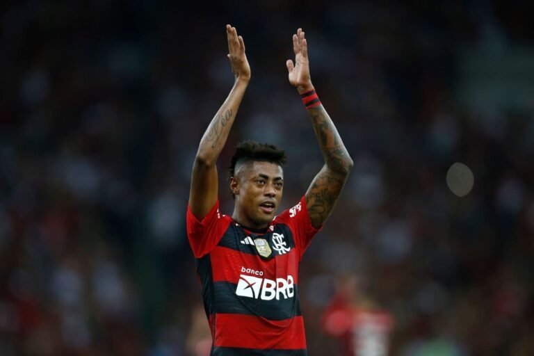 Flamengo demonstra otimismo pela renovação de Bruno Henrique