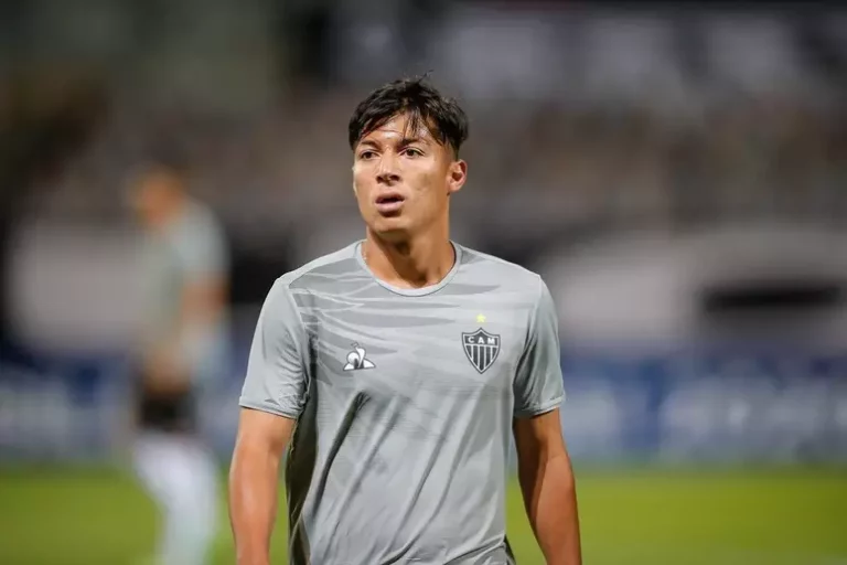 Atlético-MG anuncia o retorno de Alan Franco; meia tem vínculo até o fim de 2024