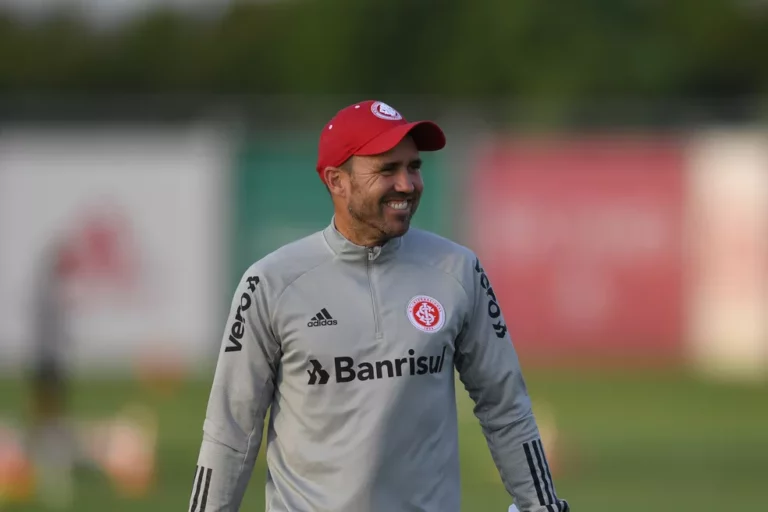 Inter encaminha retorno de Coudet; Relembre a trajetória do técnico no time gaúcho