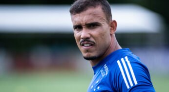 William Pottker tem rescisão com o Cruzeiro publicada no BID; atacante assinará com o Avaí