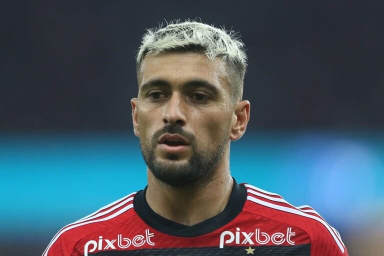 Clube saudita busca alternativas no mercado e Flamengo respira ‘mais aliviado’ por Arrascaeta