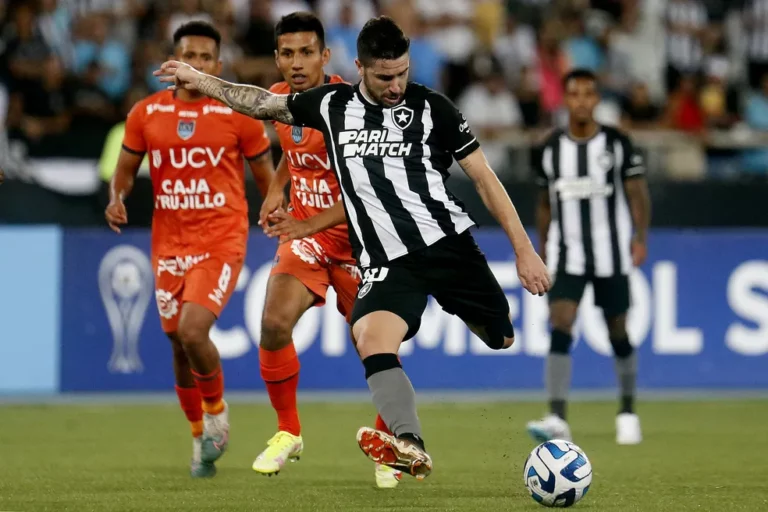 Botafogo busca negociar Gustavo Sauer nesta janela de transferências; jogador recusou contato de dois clubes