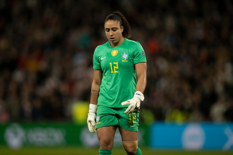 Titular da Seleção, Leticia fala sobre emocional da equipe nas vésperas de decisão com a Jamaica