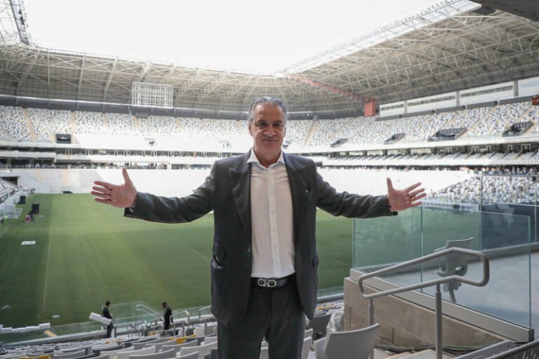 Sérgio Coelho comenta mudança no gramado da Arena MRV e fala sobre troca de treinadores em 2023