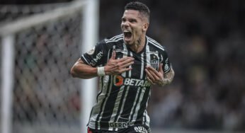 Após empate, Paulinho revela motivos para ter escolhido o Atlético em seu retorno ao Brasil