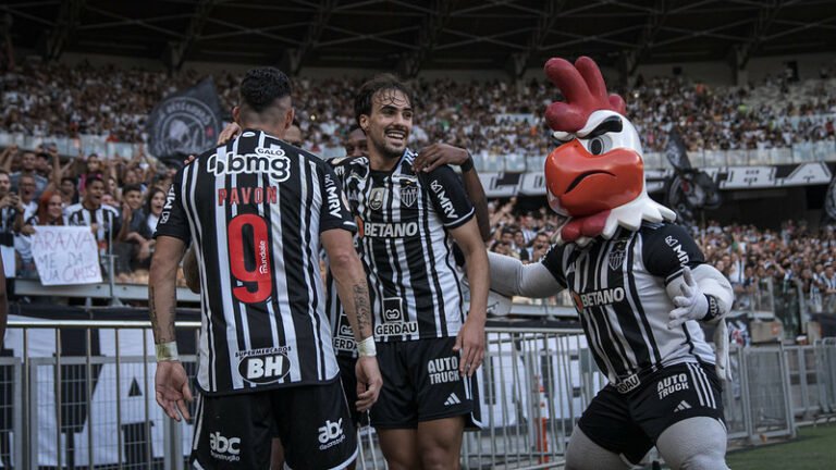 Atlético-MG planeja aumento em folha salarial para 2024, com investimentos da SAF