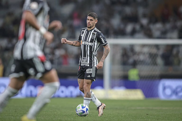 Destaque do Atlético, Rubens acredita no título brasileiro alvinegro: “Estão deixando a gente sonhar”