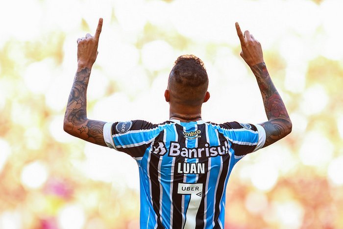 Grêmio encaminha retorno de Luan, ex-Corinthians