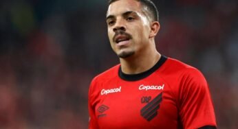 Atlético pode faturar com venda de David Terans, do Athletico-PR, ao Pachuca do México