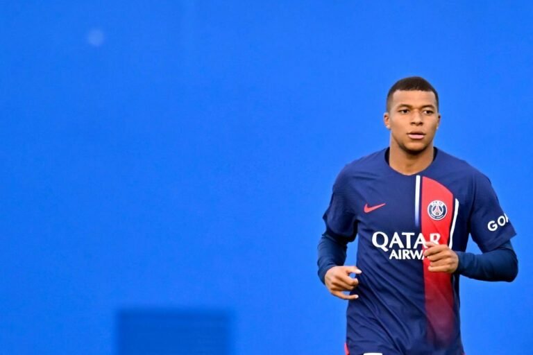 Inter de Milão entra na disputa com Barcelona e clubes da Premier League por Kylian Mbappé