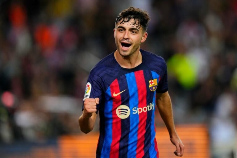 Luis Enrique pede ao PSG a contratação de Pedri, do Barcelona