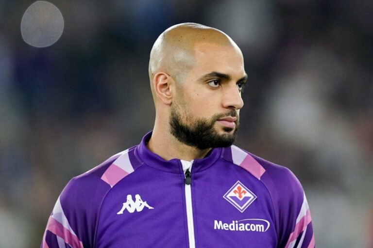 Al-Ahli entra na disputa com o Manchester Unite por Amrabat