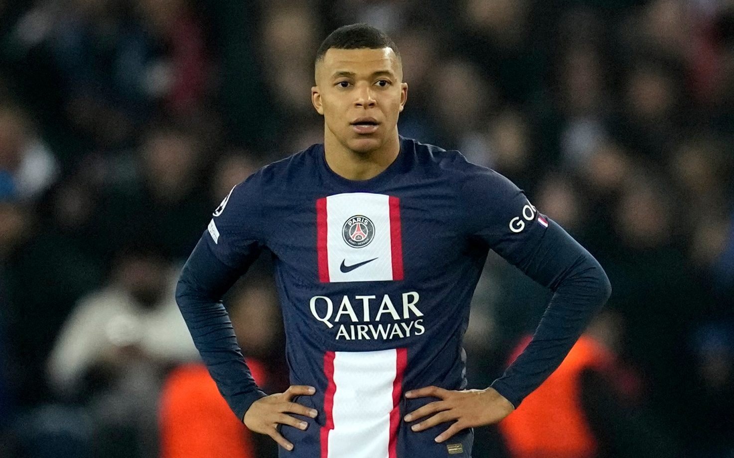 Liverpool negocia contratação de Kylian Mbappé por empréstimo