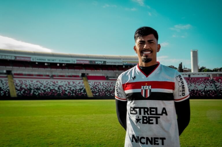 Ivonei revela conversa com Pituca sobre o Botafogo-SP e comenta saída do Santos