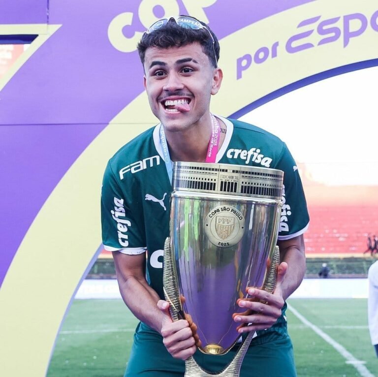 Acadêmico de Viseu, de Portugal, tem opção de compra de Pedro Lima, ex-Palmeiras 