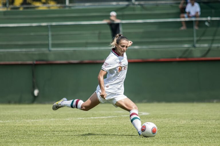 Após acesso à Série A1, Patrícia comemora os objetivos alcançados pelo Fluminense