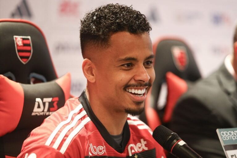 Allan ressalta visibilidade do Flamengo e projeção para seleção brasileira