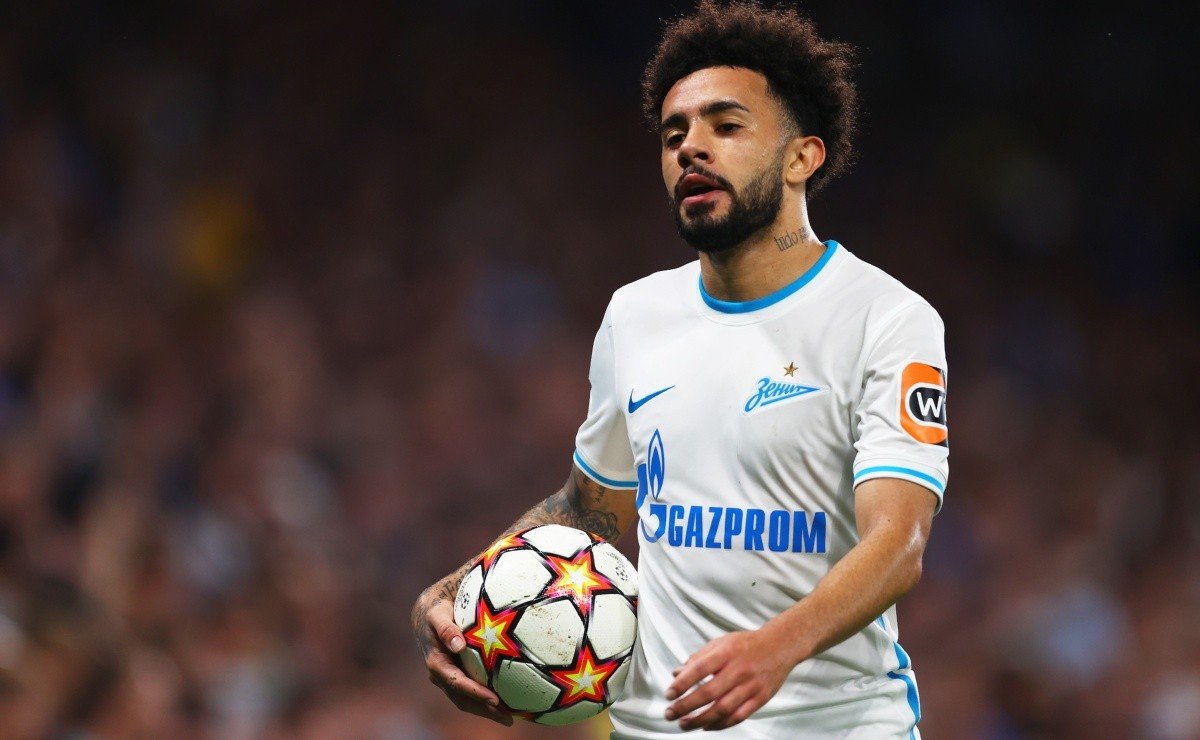 Zenit recusa proposta do Flamengo por Claudinho e define preço para vendê-lo